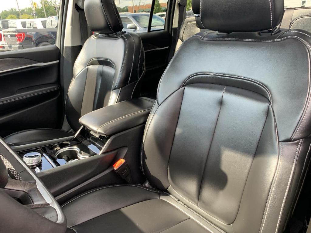 2023 Jeep Grand Cherokee Image 15