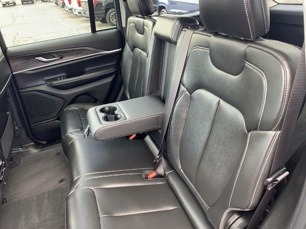 2023 Jeep Grand Cherokee Image 25