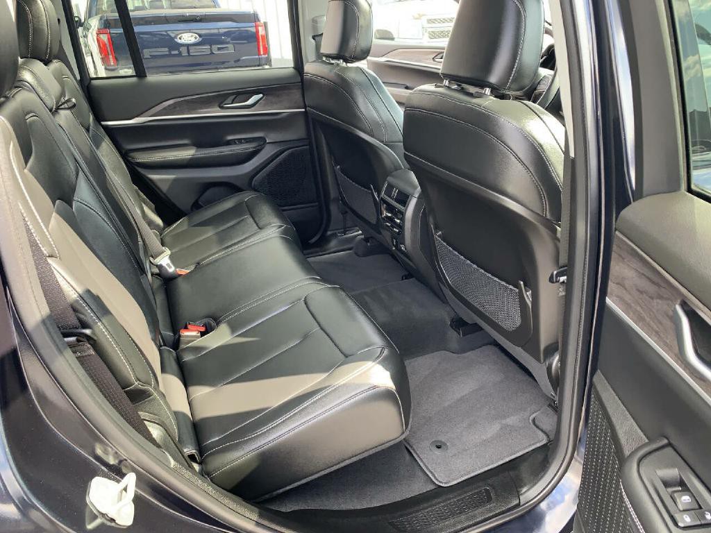 2023 Jeep Grand Cherokee Image 29
