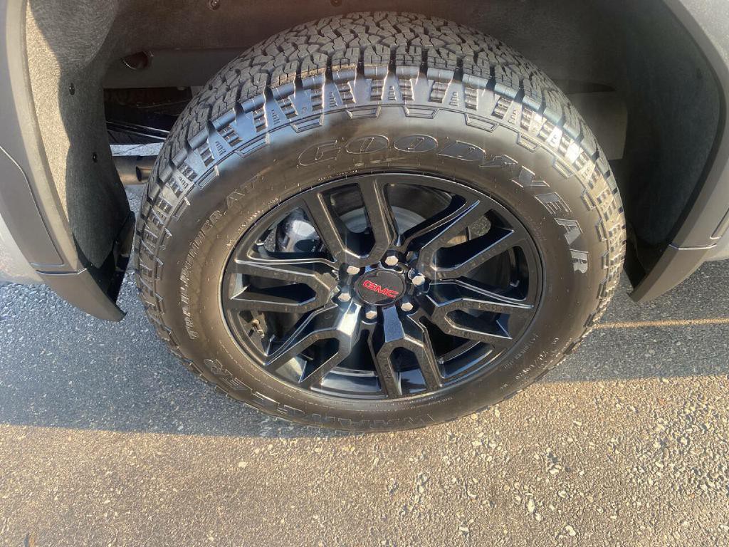 2025 GMC Sierra 1500 Image 14