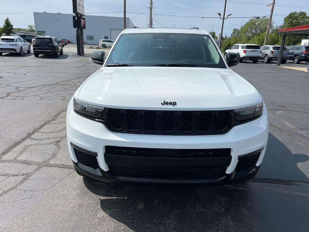 2023 Jeep Grand Cherokee Image 4