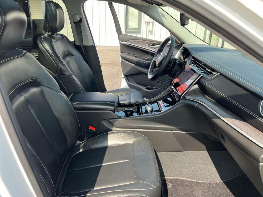 2023 Jeep Grand Cherokee Image 15