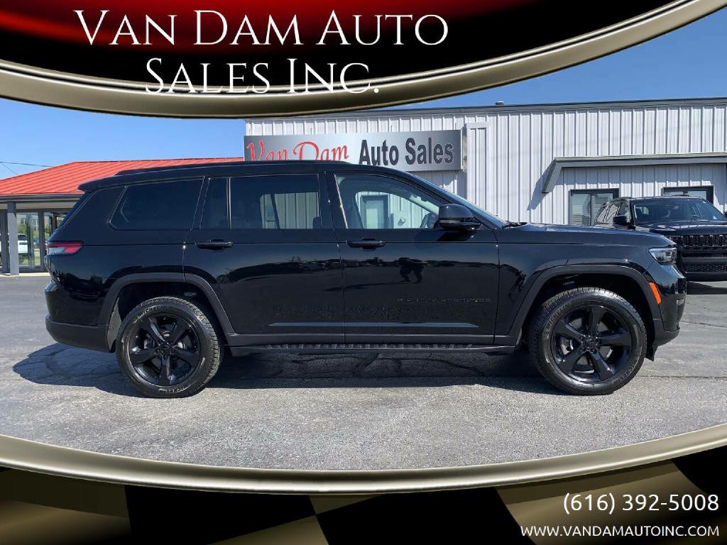 2023 Jeep Grand Cherokee Image 1