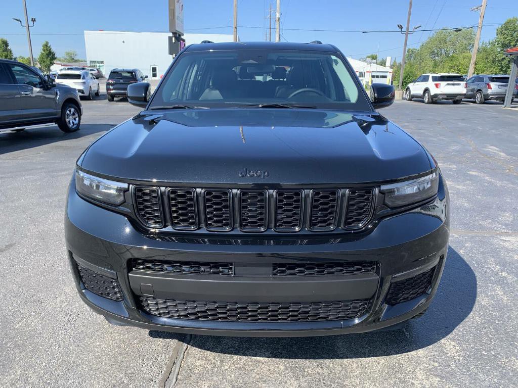 2023 Jeep Grand Cherokee Image 4