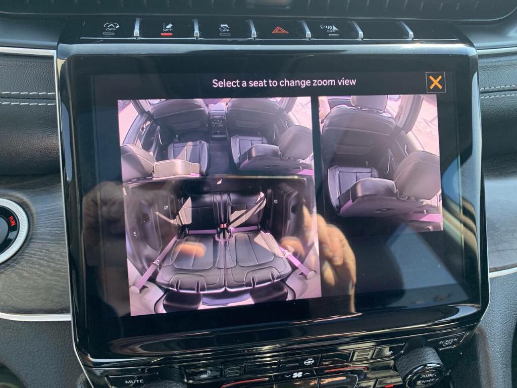 2023 Jeep Grand Cherokee Image 25