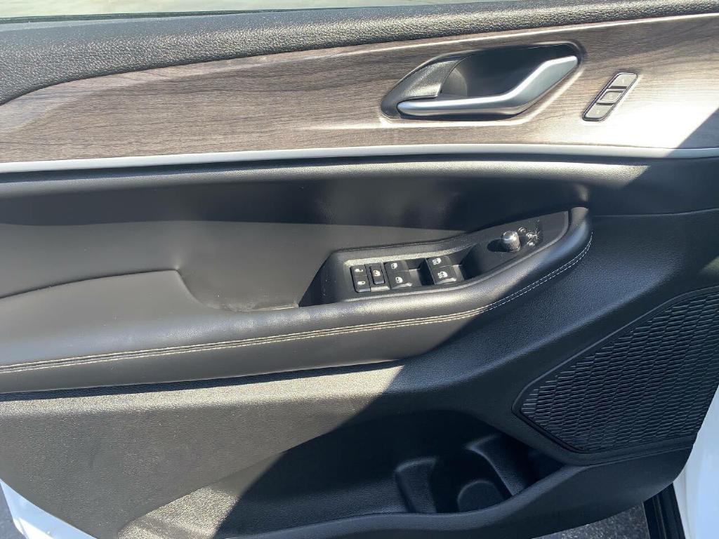 2023 Jeep Grand Cherokee Image 11