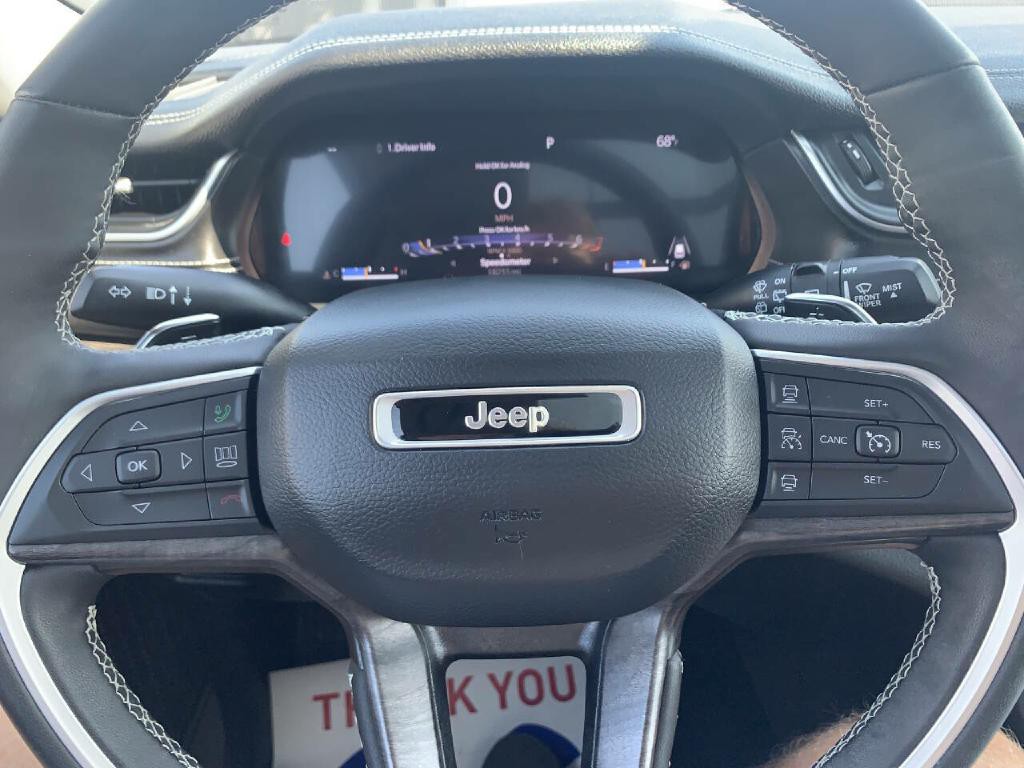 2023 Jeep Grand Cherokee Image 16