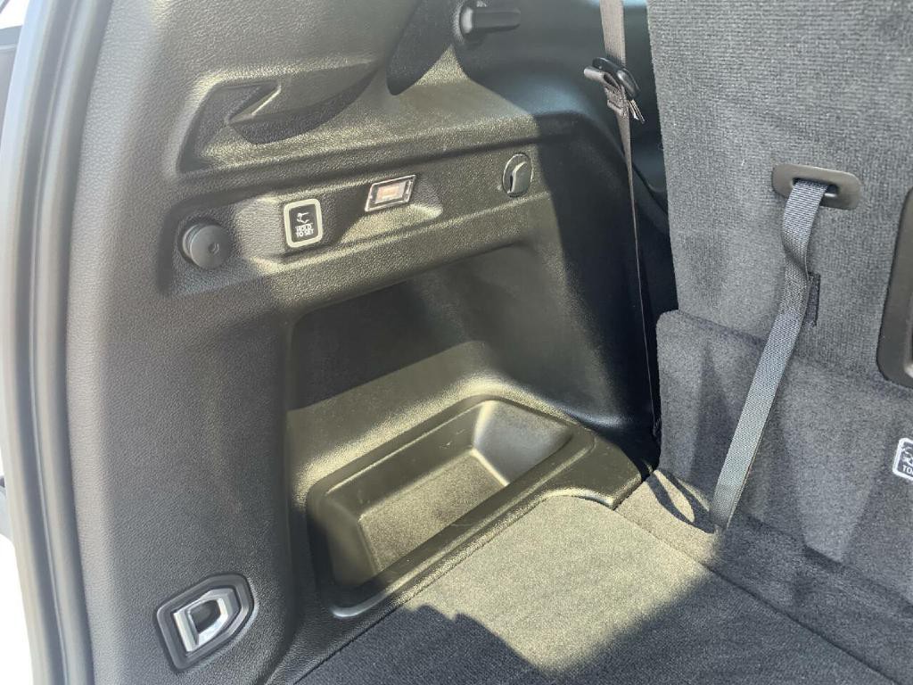 2023 Jeep Grand Cherokee Image 28