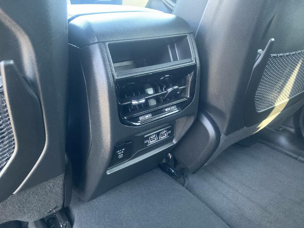 2024 Jeep Grand Cherokee Image 22