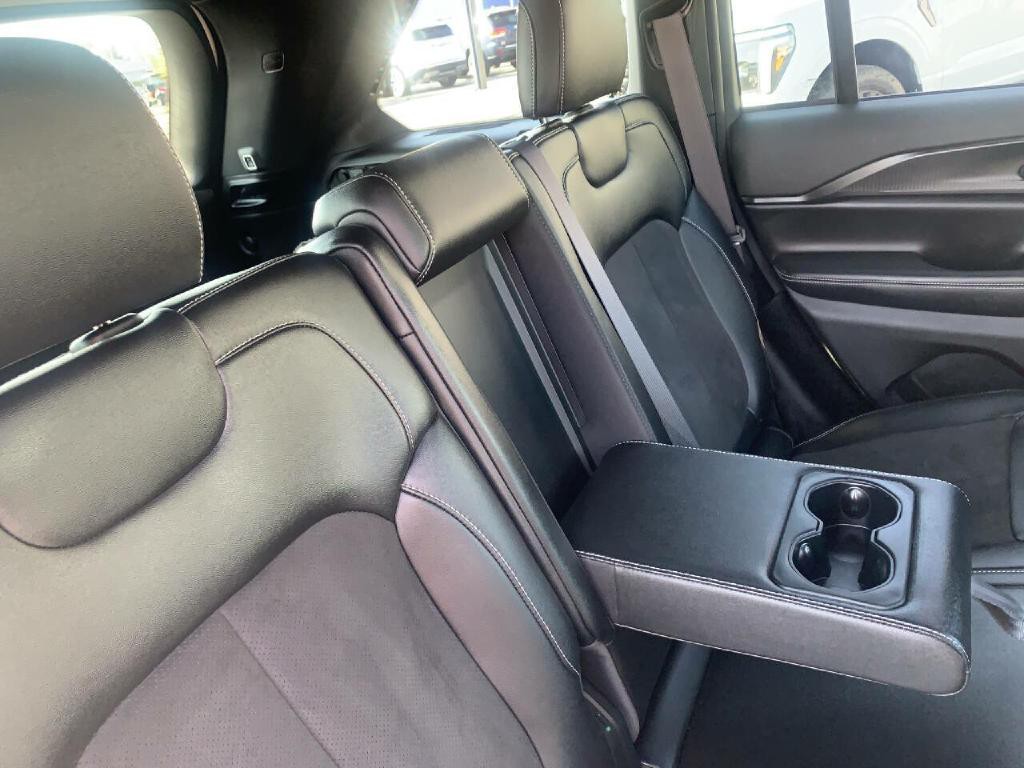 2024 Jeep Grand Cherokee Image 28