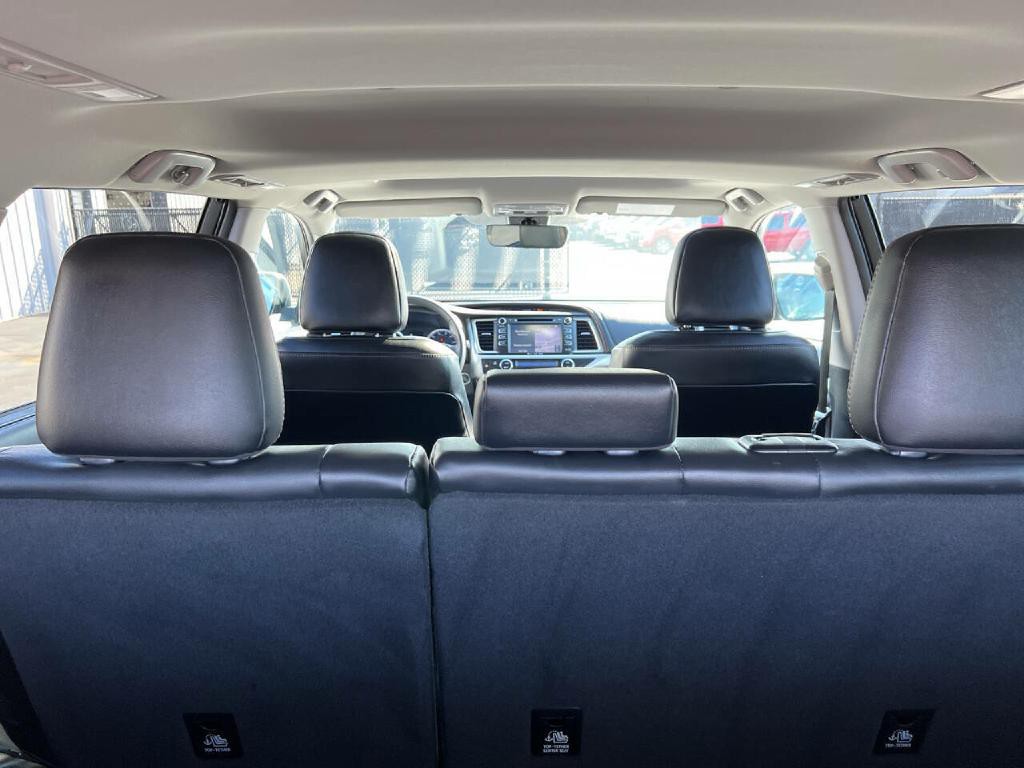 2019 Toyota Highlander Image 10