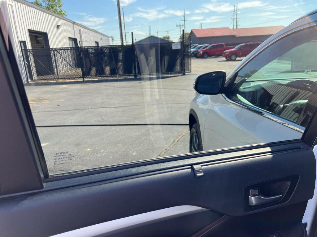 2019 Toyota Highlander Image 13
