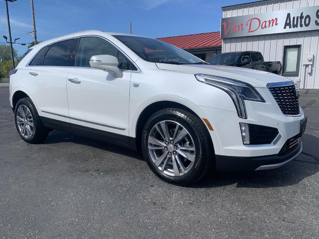 2022 Cadillac XT5 Image 3