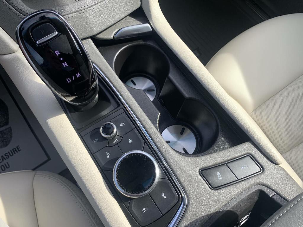 2022 Cadillac XT5 Image 21