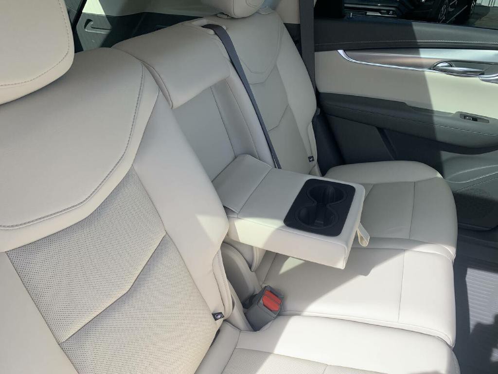 2022 Cadillac XT5 Image 31