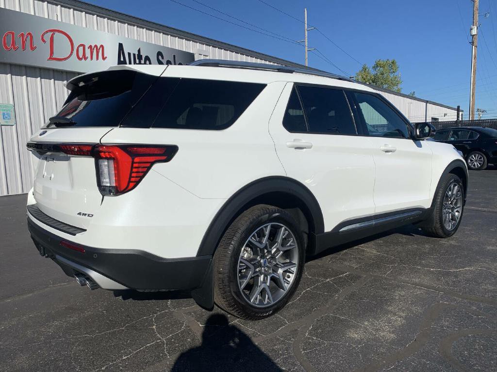 2025 Ford Explorer Image 7