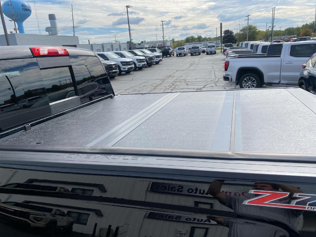 2018 Chevrolet Silverado 1500 Image 12