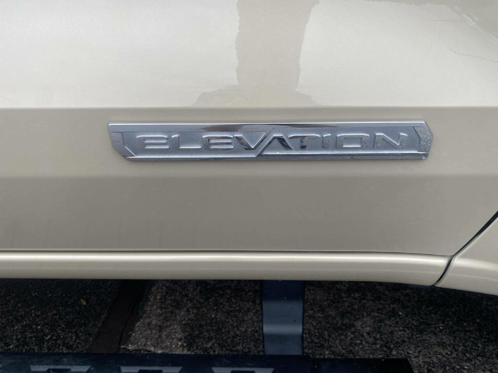 2024 GMC Canyon Image 16