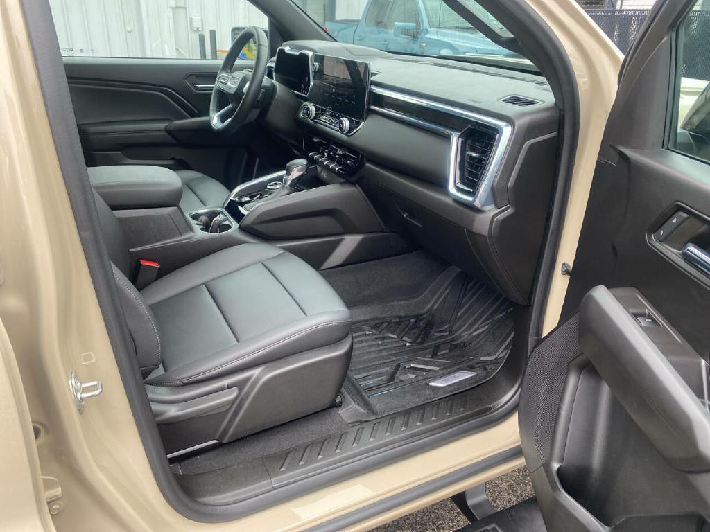 2024 GMC Canyon Image 27