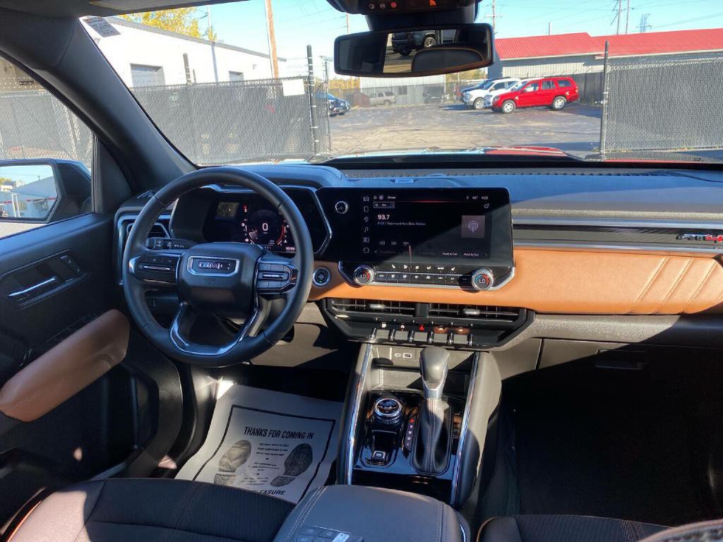 2023 GMC Canyon Image 20