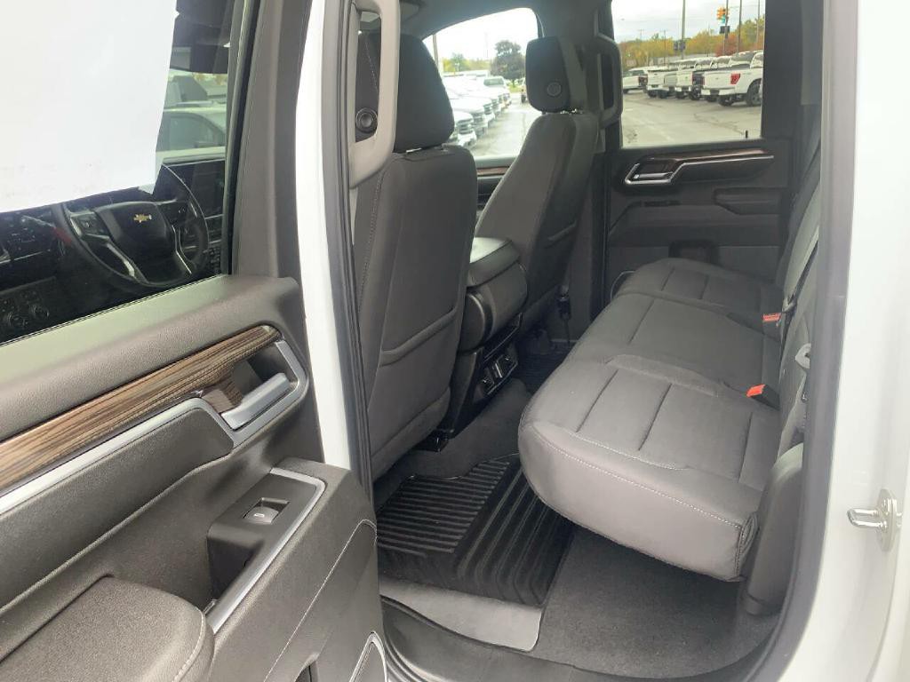 2024 Chevrolet Silverado 1500 Image 22