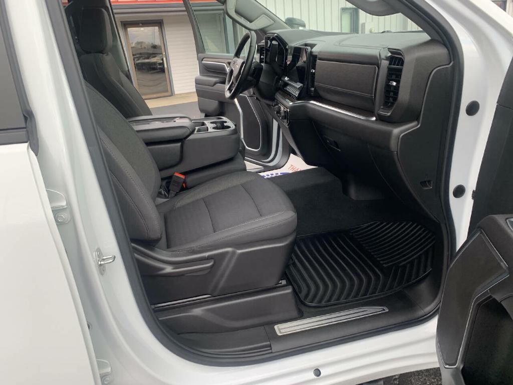 2024 Chevrolet Silverado 1500 Image 26