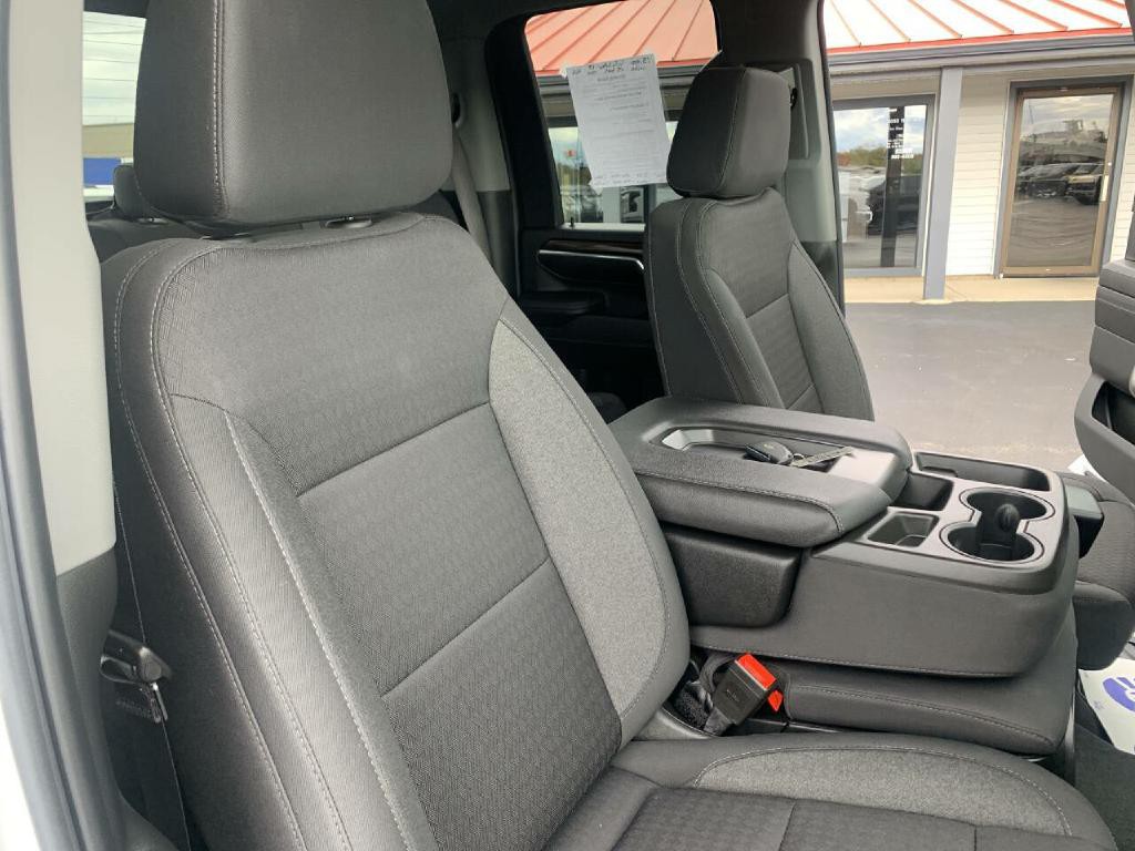 2024 Chevrolet Silverado 1500 Image 28