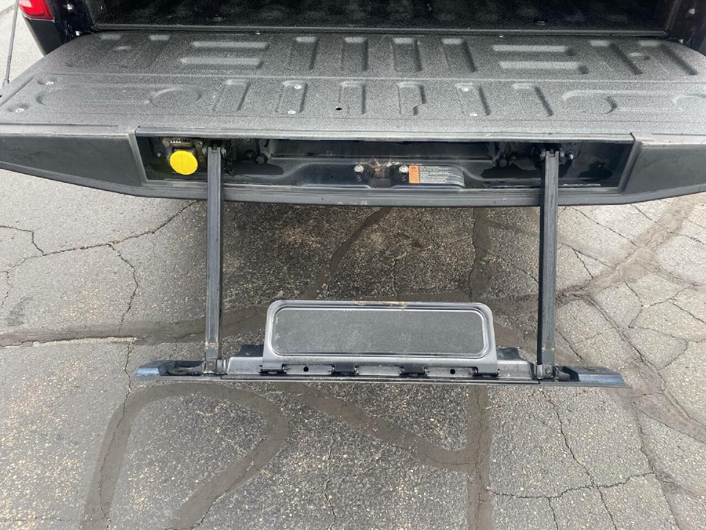 2017 Ford F-150 Image 12