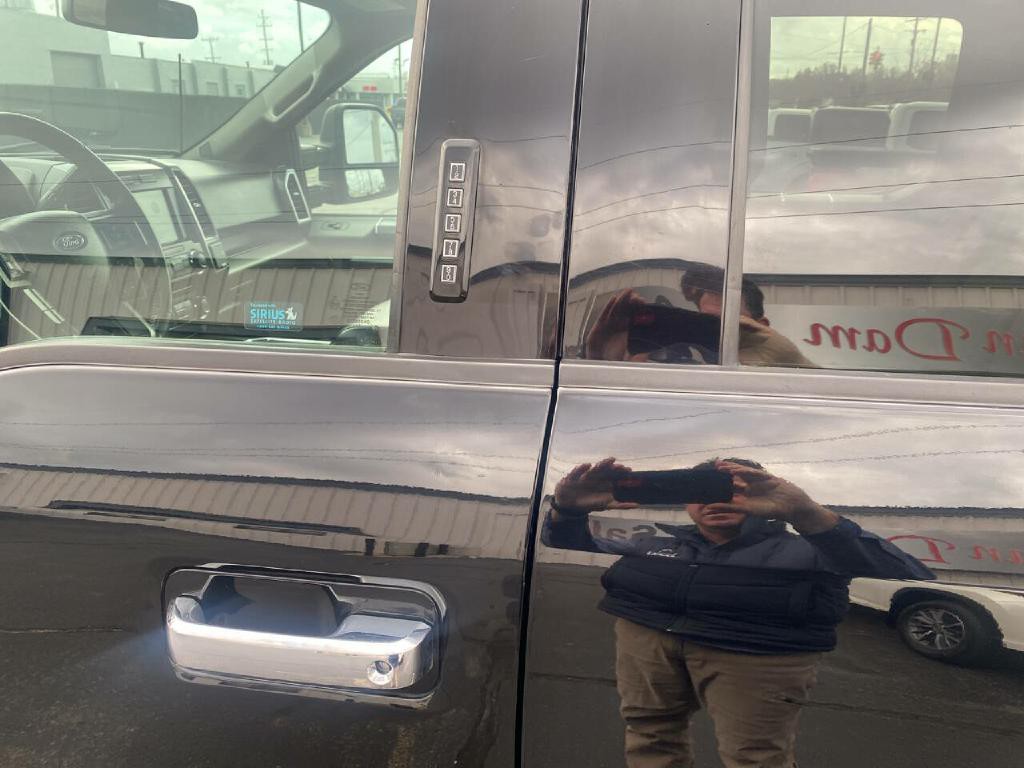 2017 Ford F-150 Image 14