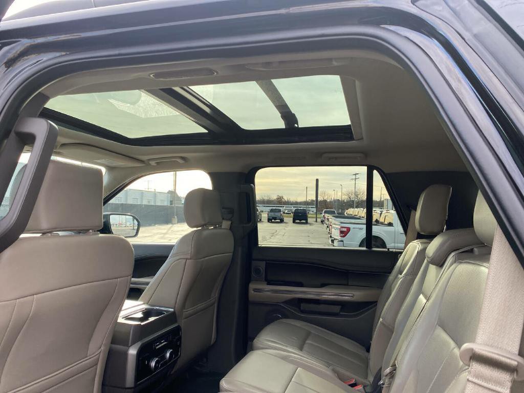 2018 Ford Expedition Image 17