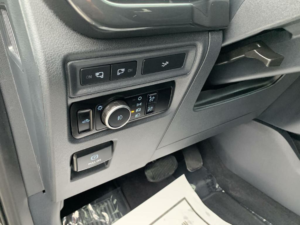 2023 Ford F-150 Image 13