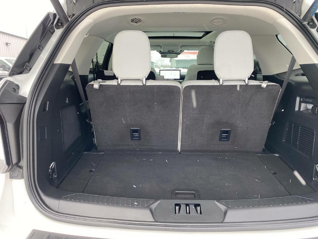 2025 Ford Explorer Image 10