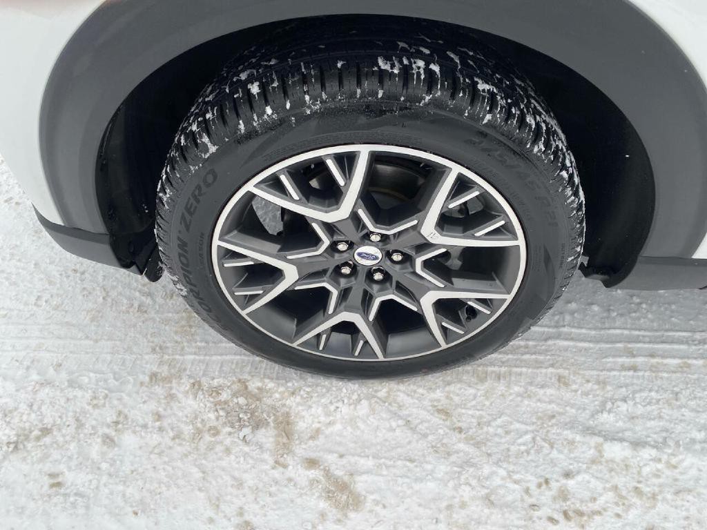 2025 Ford Explorer Image 15