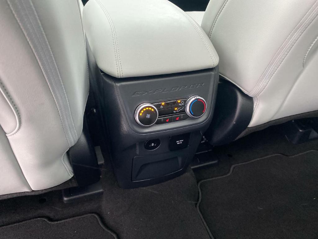 2025 Ford Explorer Image 19