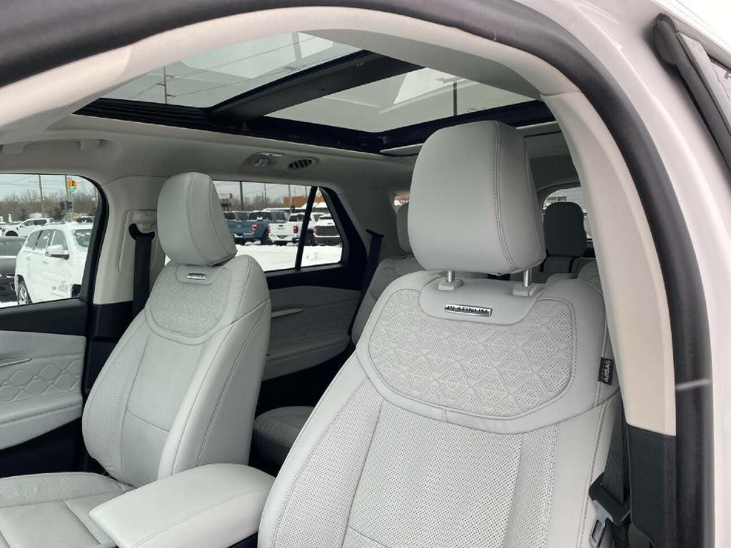 2025 Ford Explorer Image 39