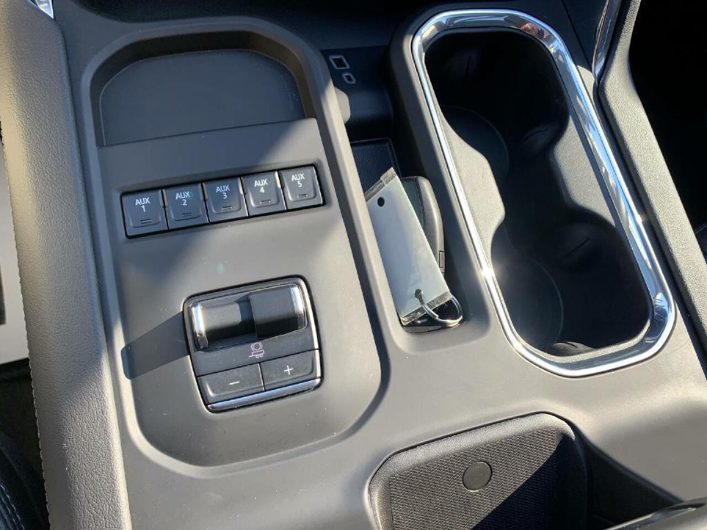 2025 GMC Sierra 2500 Image 20