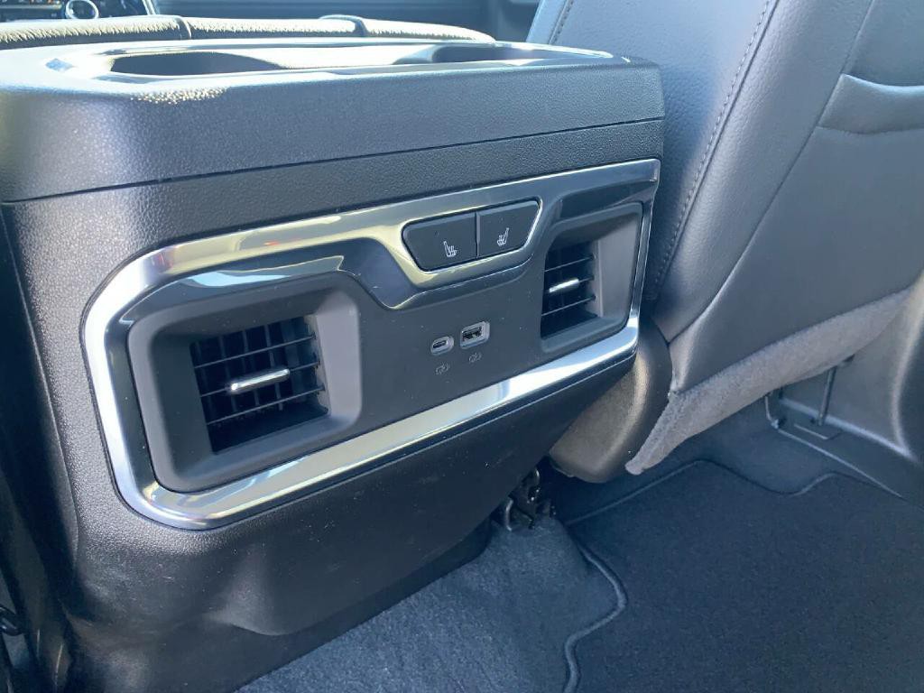 2025 GMC Sierra 2500 Image 24