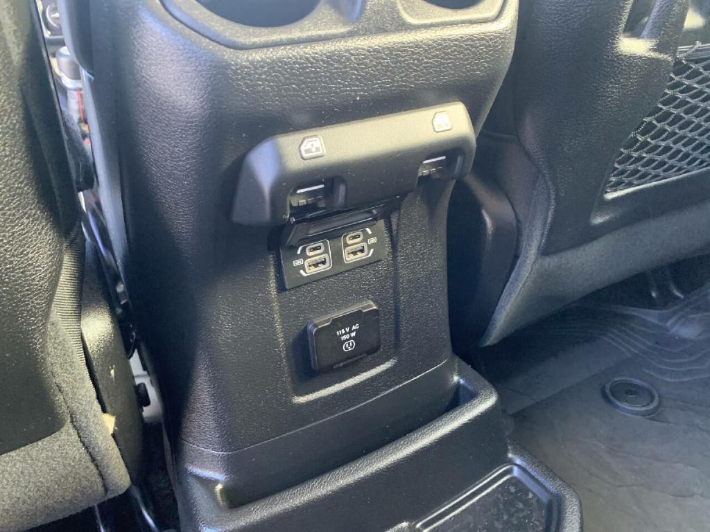 2023 Jeep Wrangler Image 19