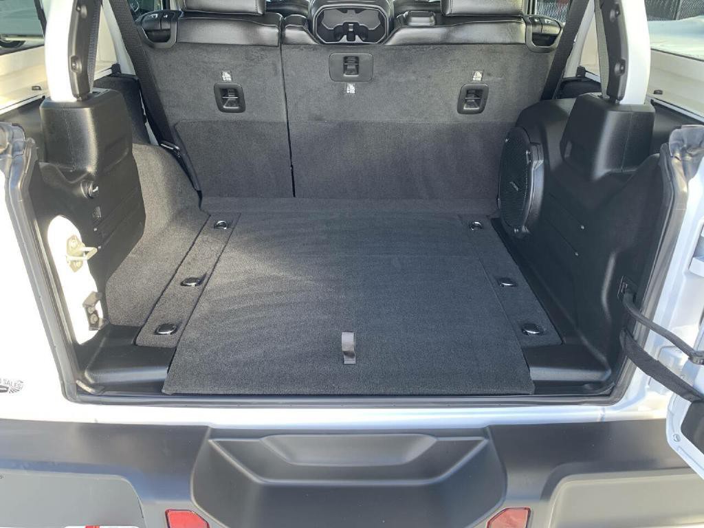 2023 Jeep Wrangler Image 23