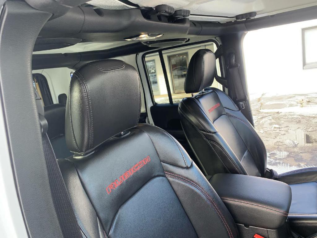 2023 Jeep Wrangler Image 32