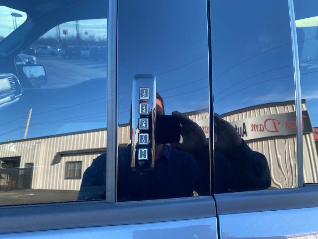 2023 Ford F-150 Image 23