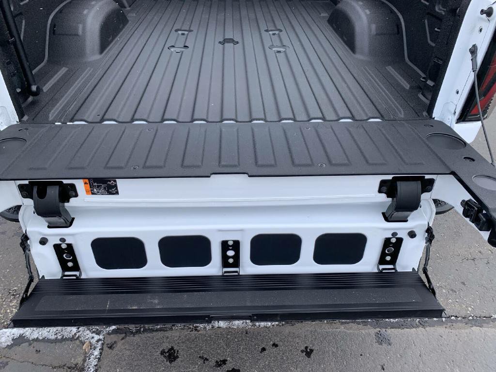 2025 GMC Sierra 2500 Image 11