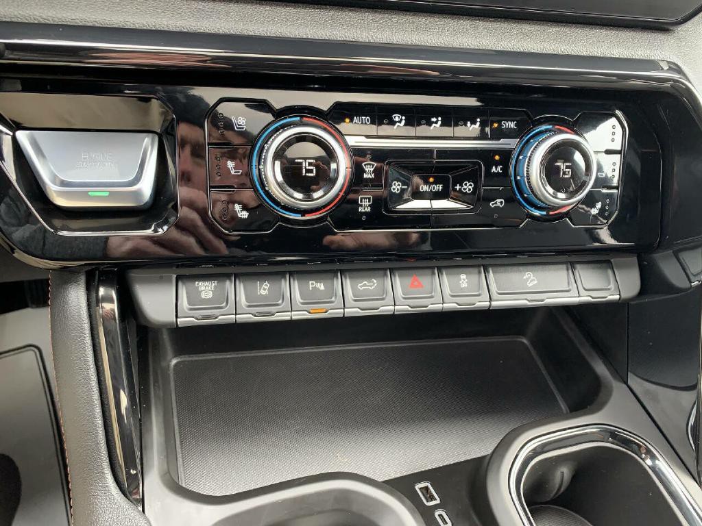 2025 GMC Sierra 2500 Image 15