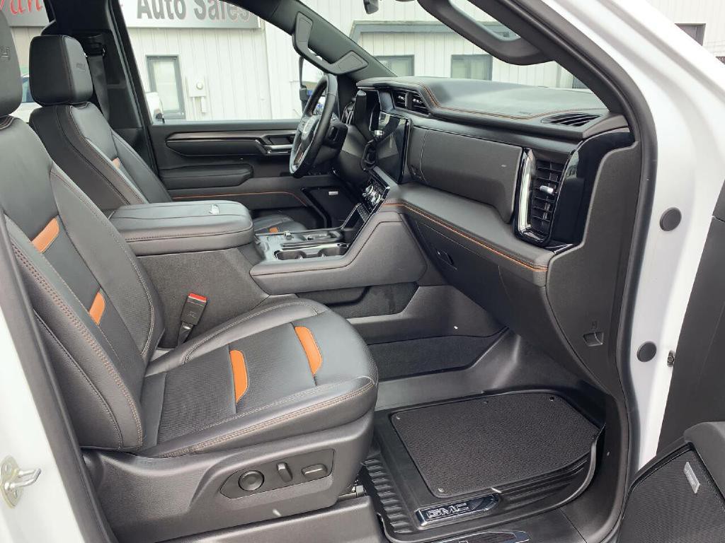 2025 GMC Sierra 2500 Image 26