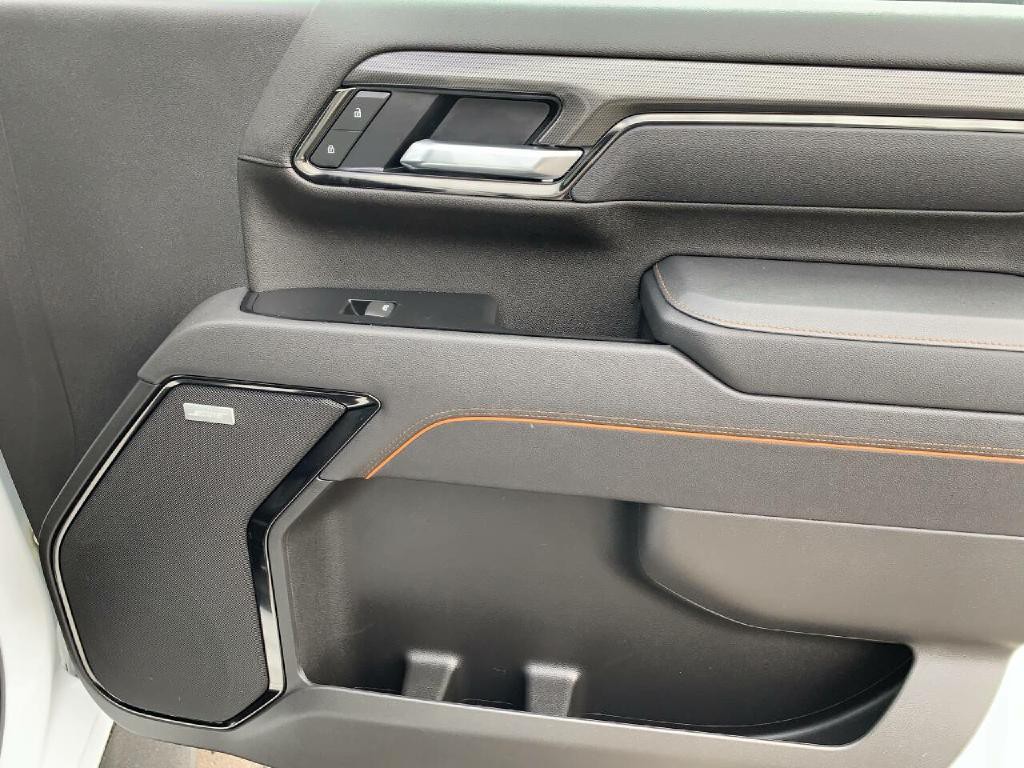 2025 GMC Sierra 2500 Image 30