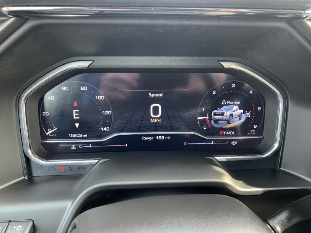 2025 GMC Sierra 3500 Image 17