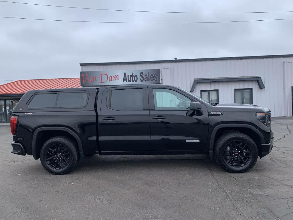 2023 GMC Sierra 1500 Image 1