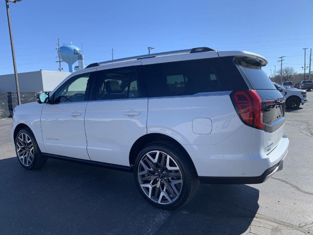 2025 Ford Expedition Image 6