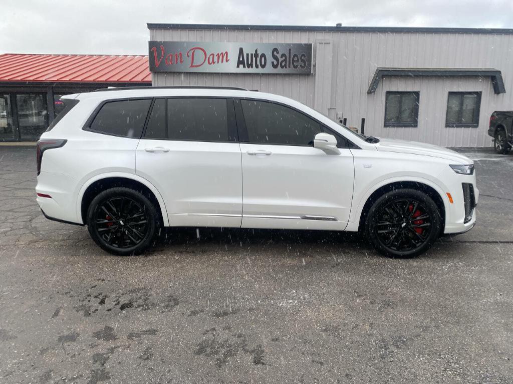 2023 Cadillac XT6 Image 1