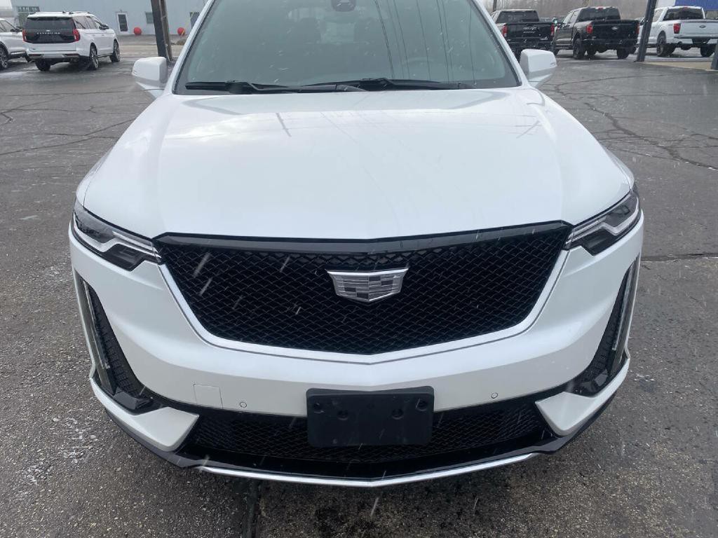 2023 Cadillac XT6 Image 4